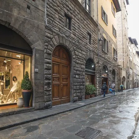 J's Borgo San Jacopo شقة فلورنس